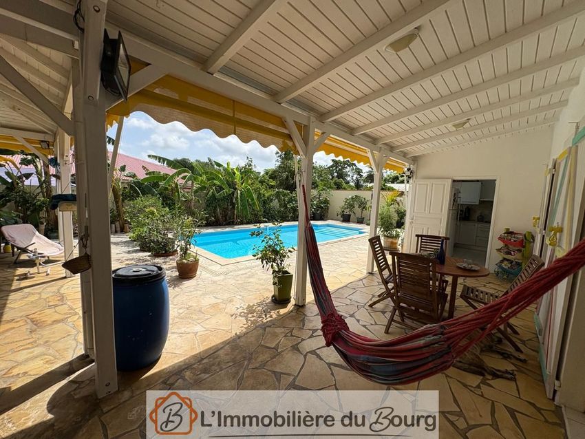 Image Piscine à  maison individuelle de Sainte-Rose
