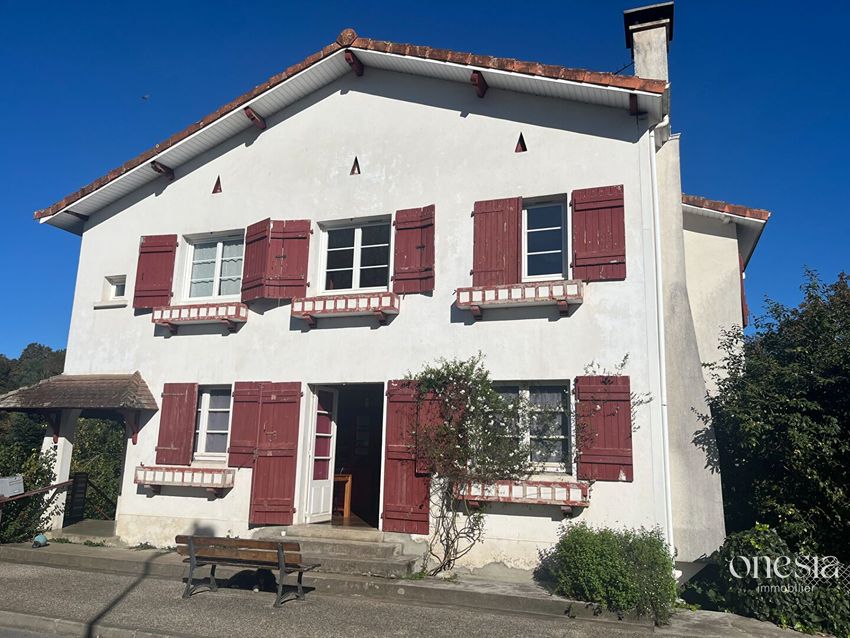 Image Façade à  maison individuelle de Issor