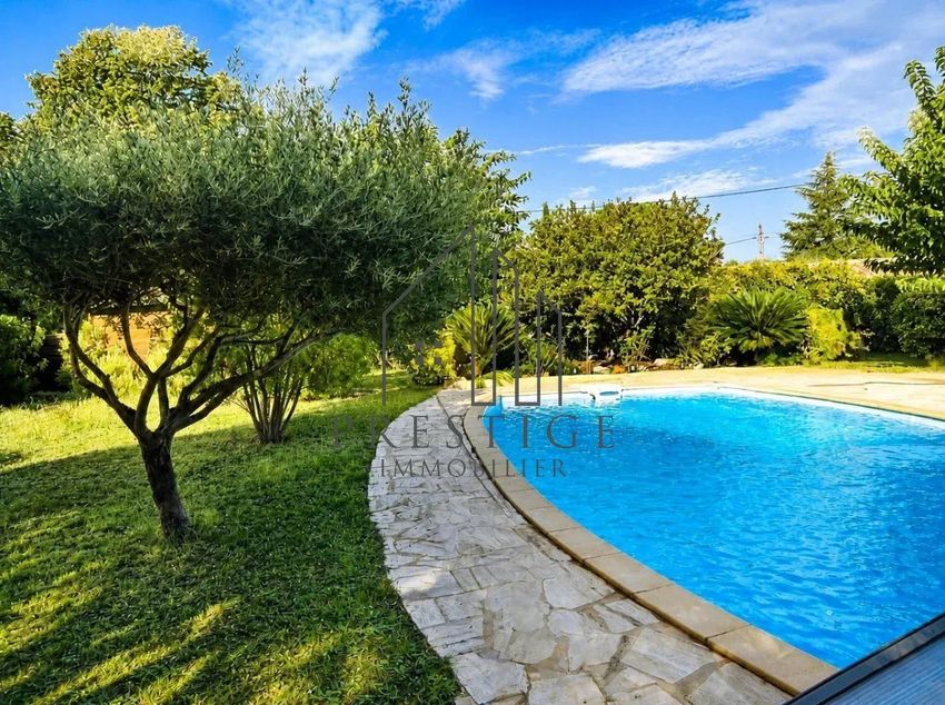 Image Piscine à  maison individuelle de Gémenos