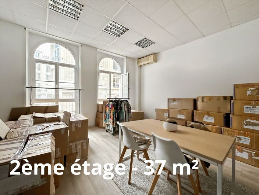 Image de bureau à Sentier-Bonne Nouvelle