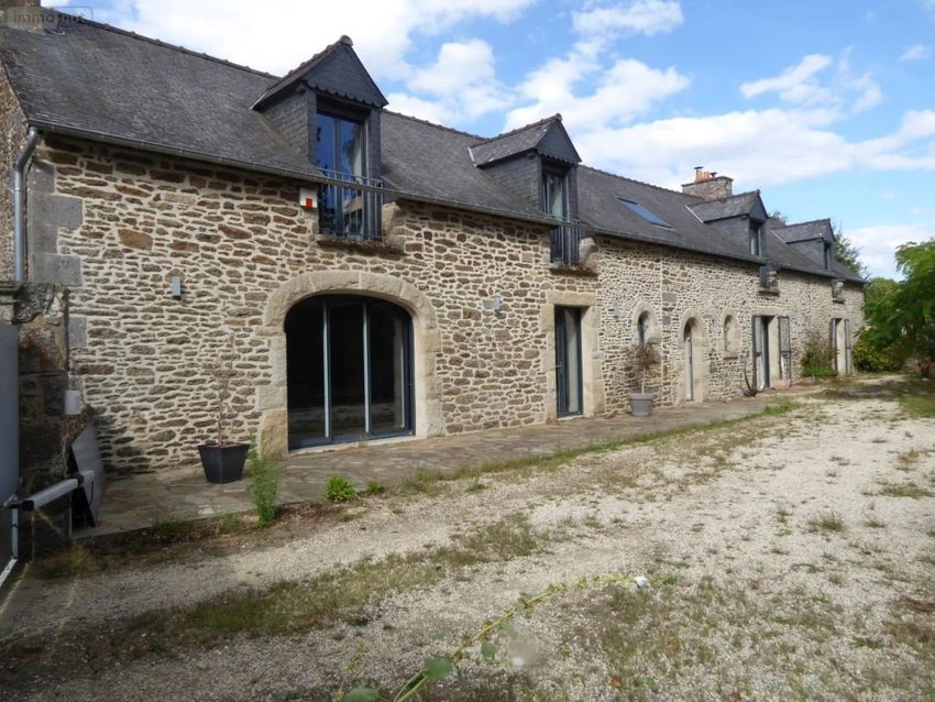 Image Façade à  maison individuelle de Plesder