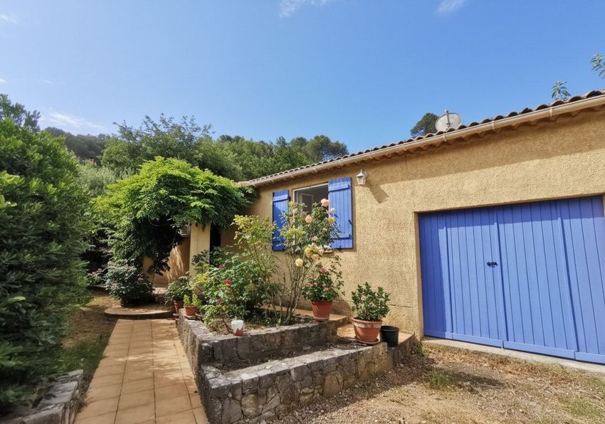 Image Façade à  maison individuelle de Draguignan