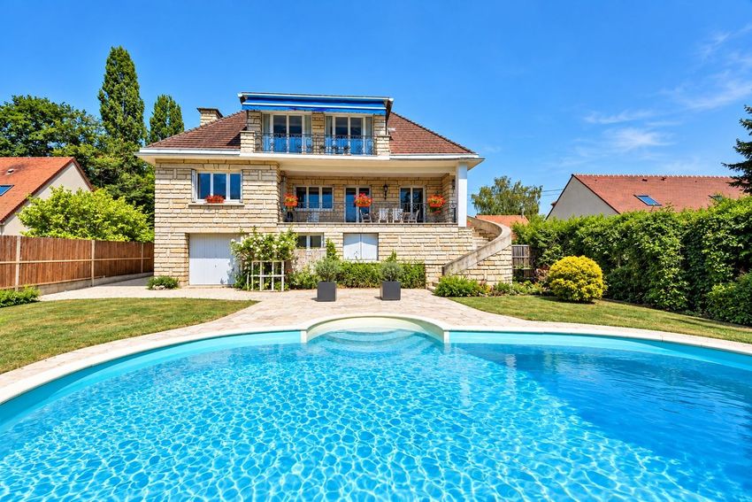 Image Piscine à  maison individuelle de 23 Rue de la Tourelle