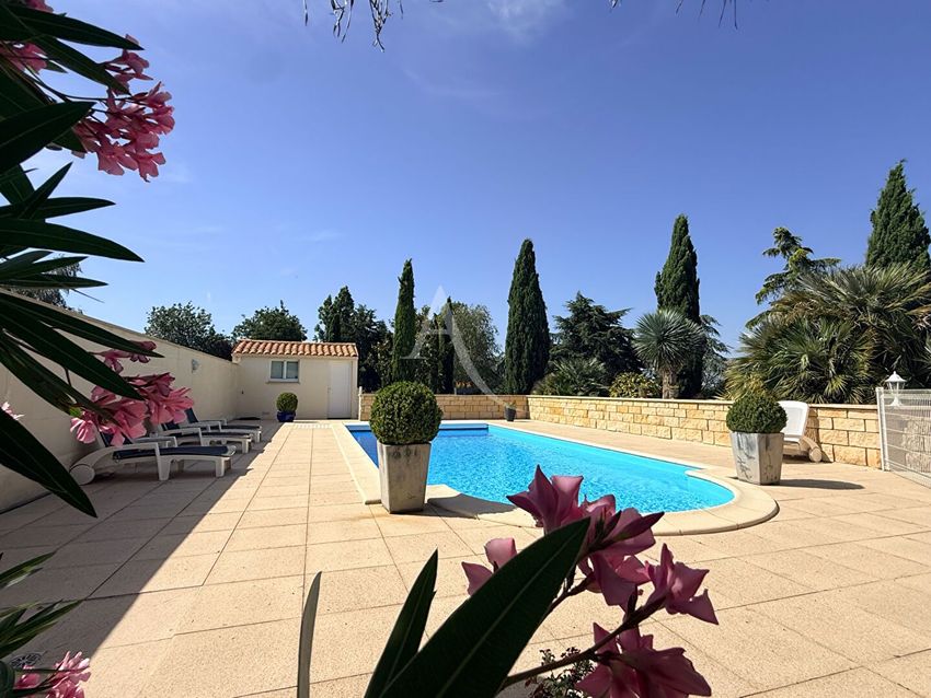 Image Piscine à  maison individuelle de Auchay-sur-Vendée