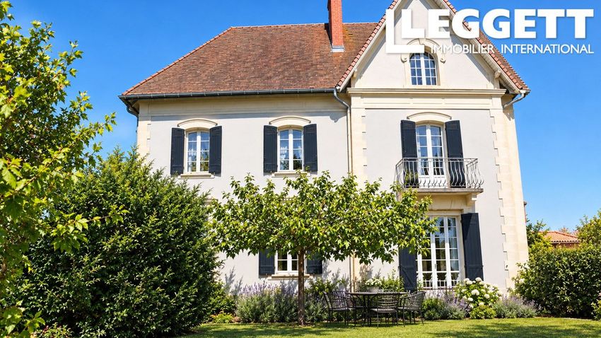 Image Façade à  propriété agricole de Le Vignau