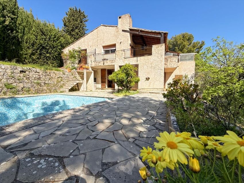 Image Piscine à  maison individuelle de Châteauneuf-Grasse