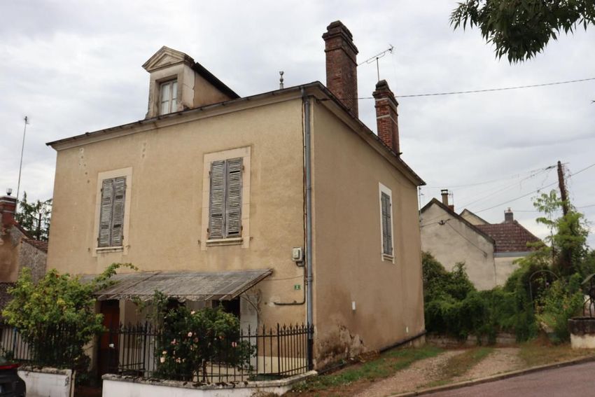 Image Façade à  maison individuelle de Sery