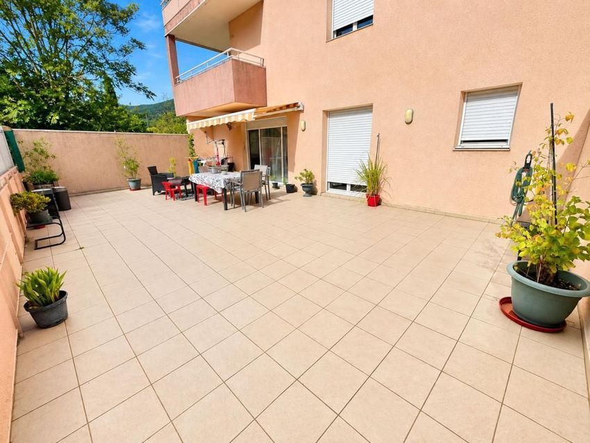 Image Terrasse à appartement de Les Vans