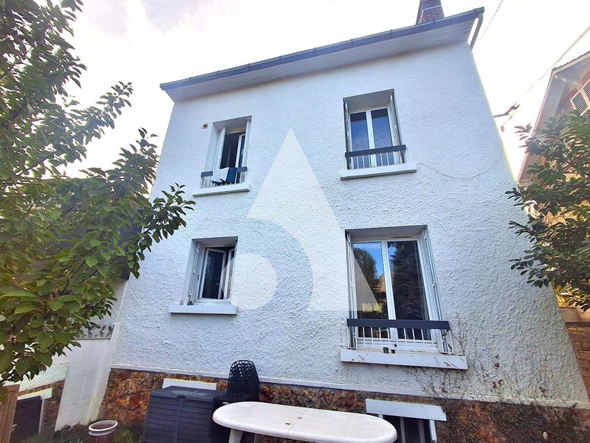 Image Façade à  maison individuelle de Mériel