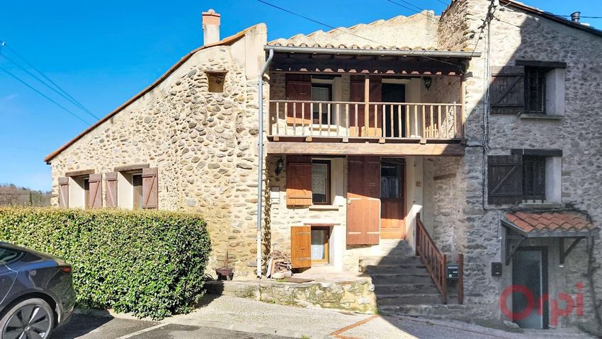 Image Façade à  maison individuelle de Estoher