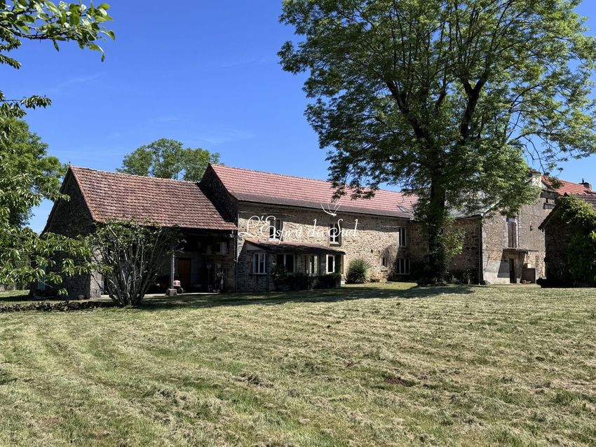 Image Façade à  maison individuelle de Castanet