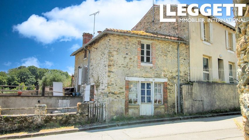 Image Façade à  maison individuelle de Vouvant