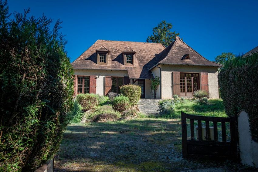 Image Façade à  maison individuelle de Couze-et-Saint-Front