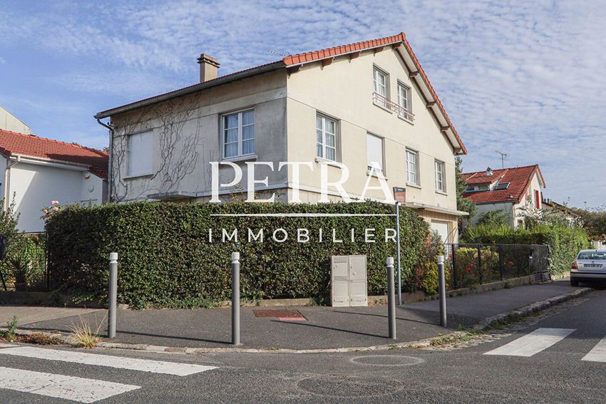 Image Façade à  maison individuelle de Chevilly-Larue