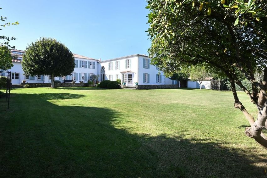 Image Façade à  maison individuelle de Saint-Martin-de-Ré