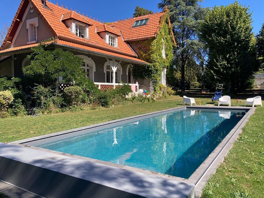 Image Piscine à  maison individuelle de Saint-Cyr-sur-Loire