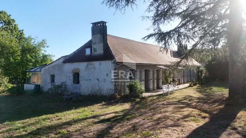 Image Façade à  maison individuelle de Saint-Méard-de-Gurçon