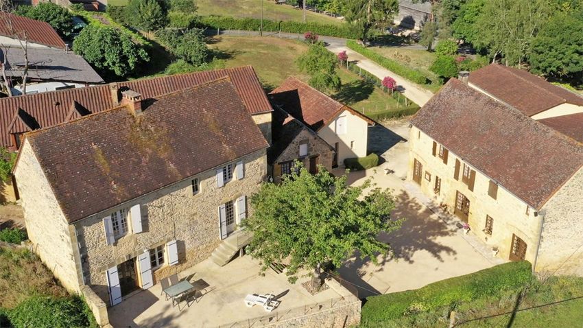 Image Façade à  ferme de Marquay