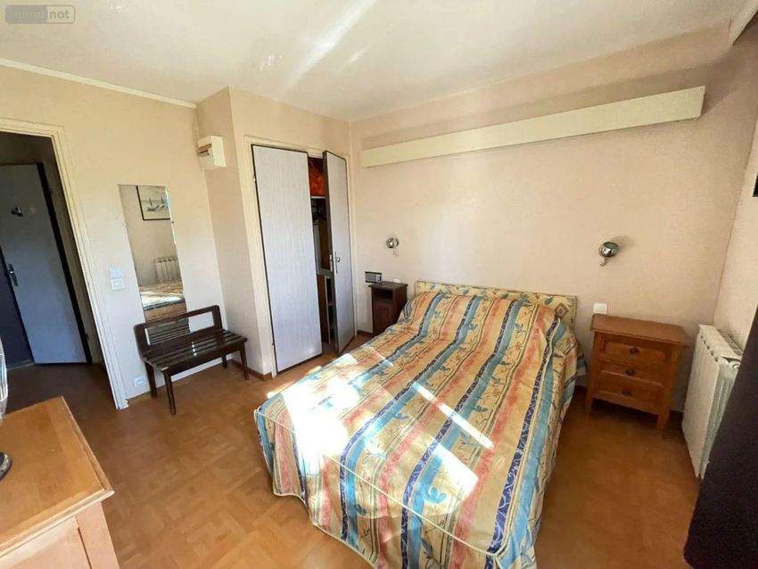 Image Chambre à appartement de Gréoux-les-Bains
