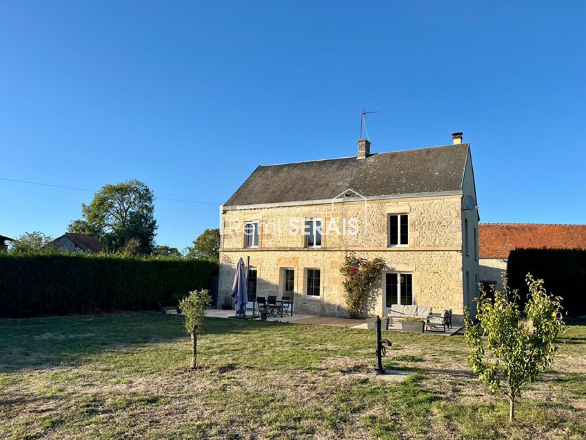 Image Façade à  maison individuelle de Commeaux