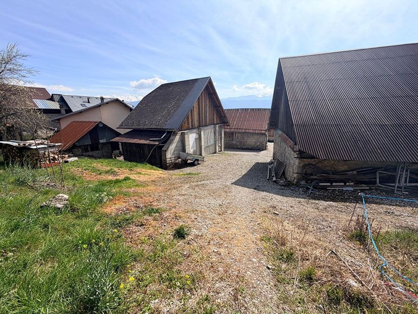 Image de terrain à Saint-Pierre-d'Albigny