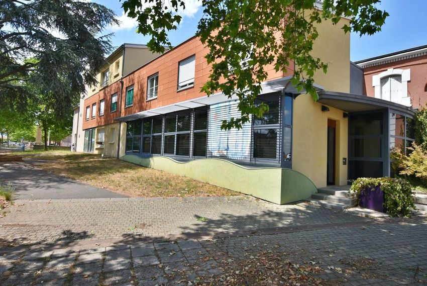 Image Façade à  maison individuelle de Mably
