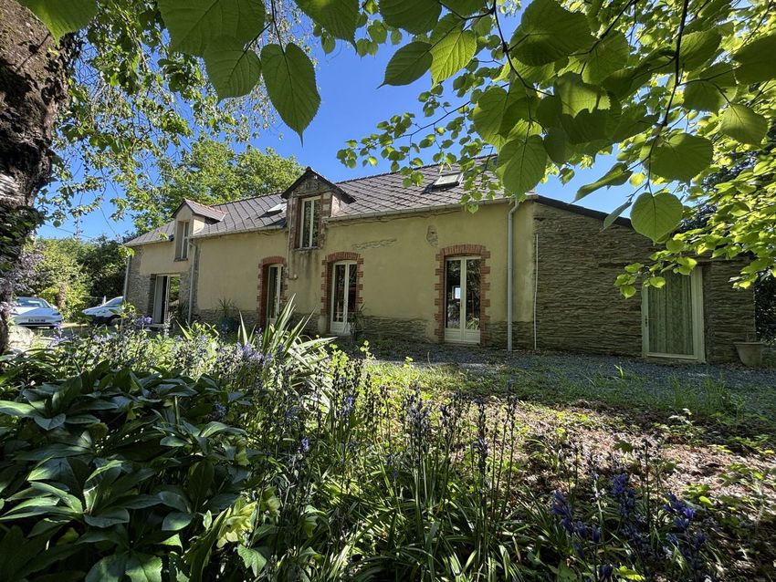 Image Façade à  maison individuelle de Massérac