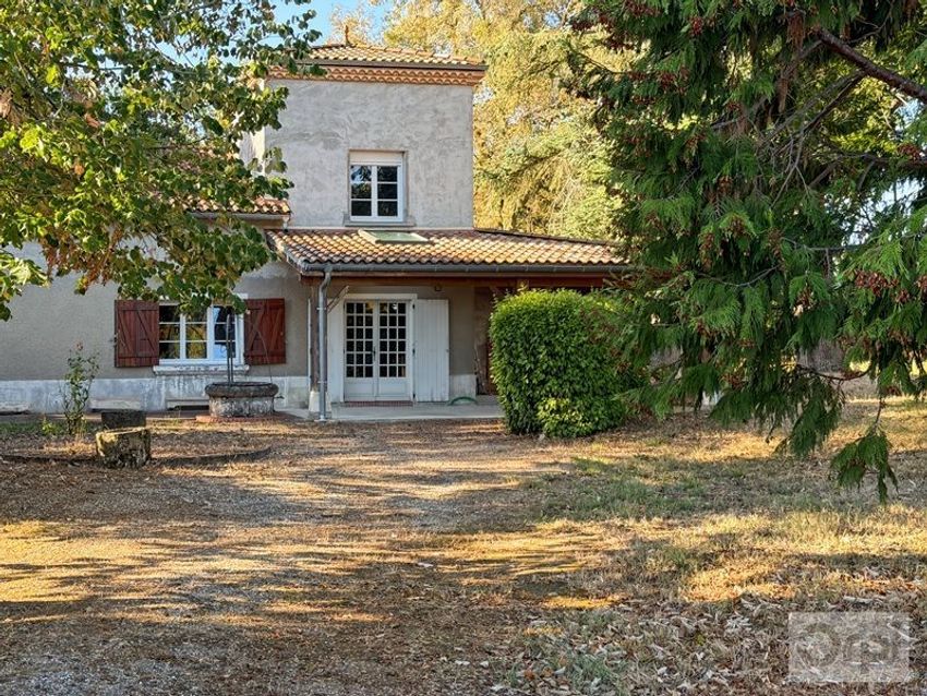 Image Façade à  maison individuelle de Fleurance