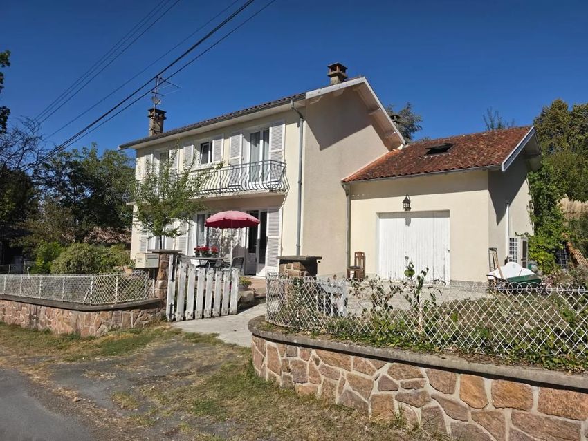 Image Façade à  maison individuelle de Lisle