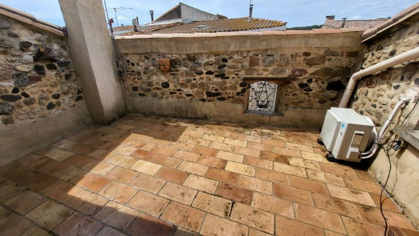 Image Terrasse à  maison mitoyenne de Fontès