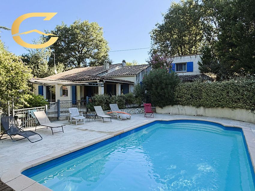 Image Piscine à  villa de Jouques