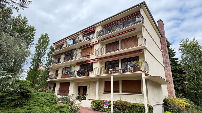 Image Façade à appartement de Enghien-les-Bains