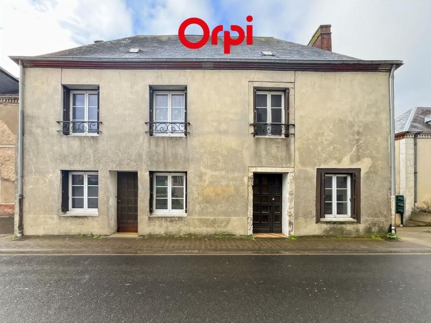 Image Façade à  maison de village de Lamnay