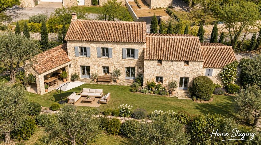 Image Façade à  maison individuelle de Gordes