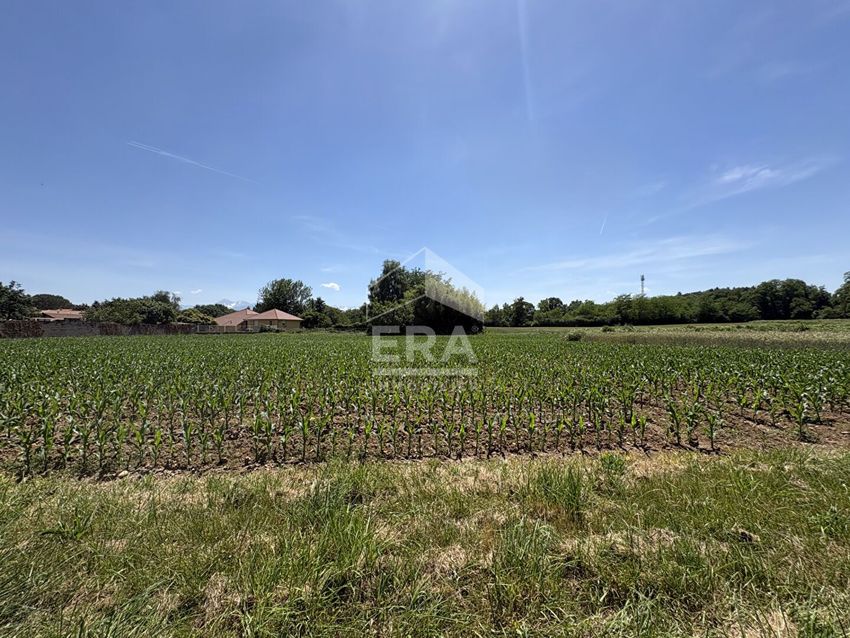 Image de terrain à Juillan