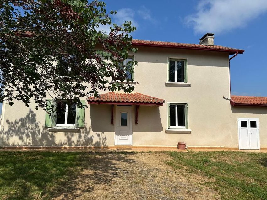 Image Façade à  maison individuelle de Latrille