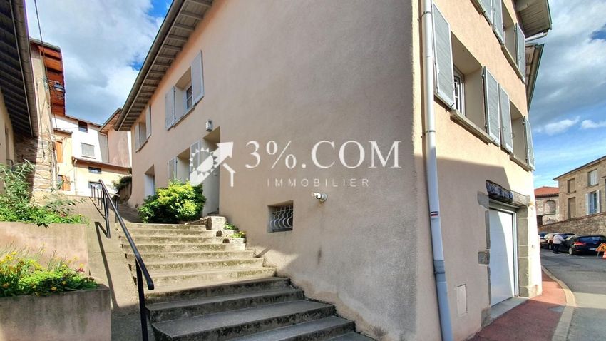Image Façade à  maison de village de Saint-Galmier