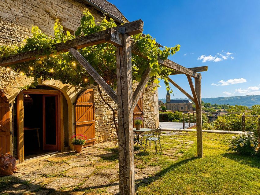 Image Façade à  maison de village de Naussac