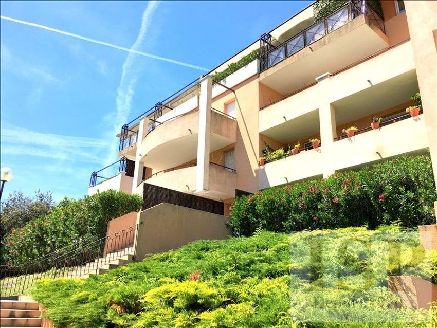 Image Façade à appartement de Aix-en-Provence