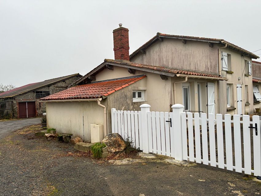 Image Façade à  maison mitoyenne de La Limouzinière