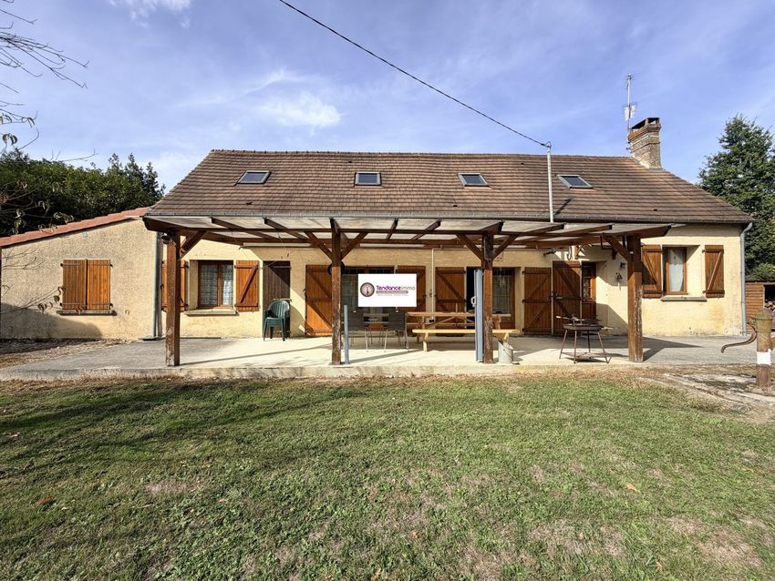 Image Façade à  maison individuelle de Villeneuve-en-Perseigne