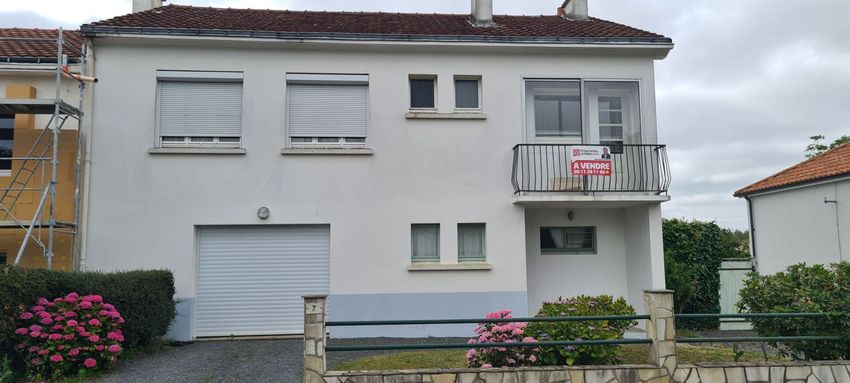 Image Façade à  maison mitoyenne de Gorges