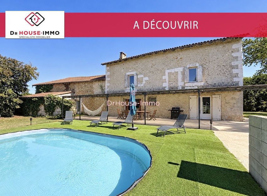 Image Piscine à  villa de Neuvic