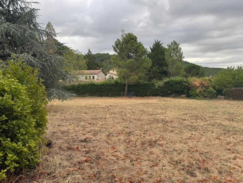 Image de terrain à Laval-Pradel