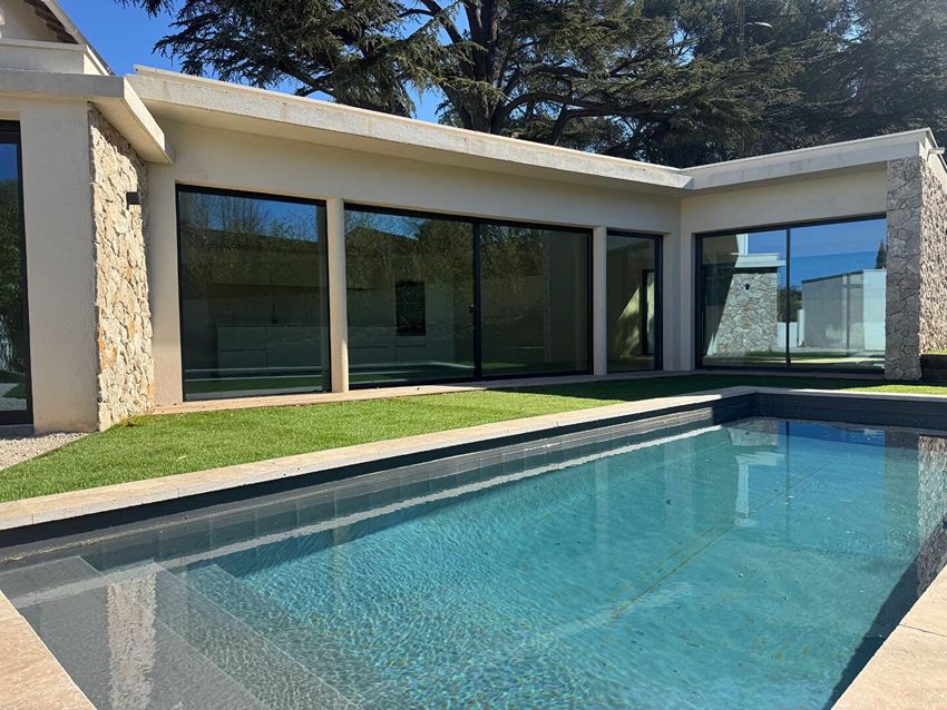 Image Piscine à  maison individuelle de Aix-en-Provence
