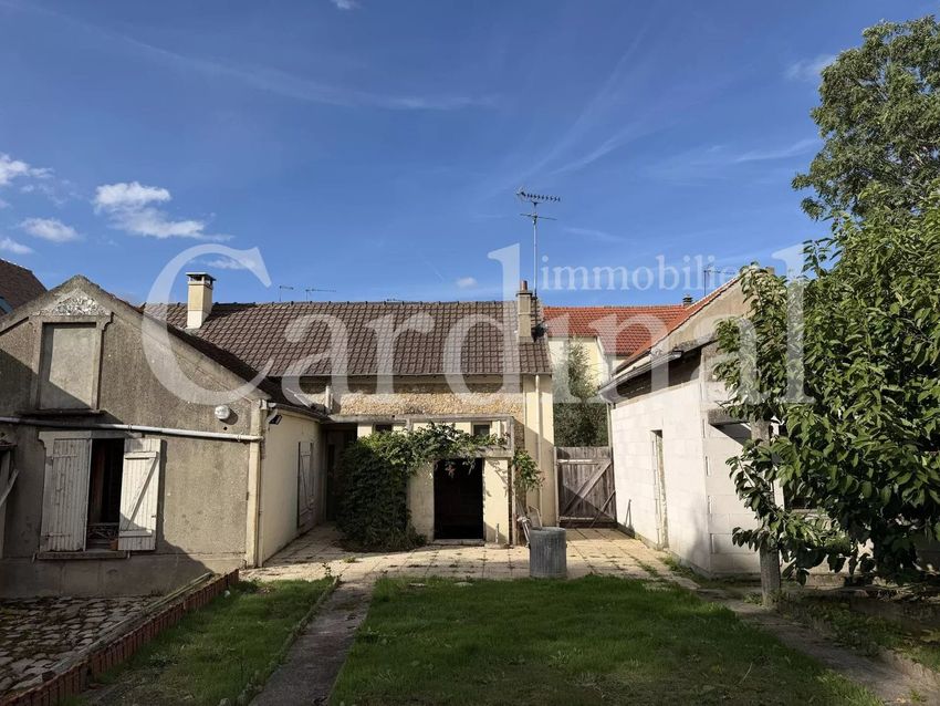 Image Façade à  maison individuelle de Noisy-le-Roi