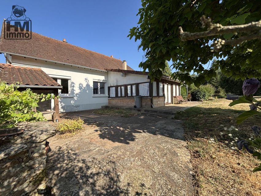 Image Façade à  maison individuelle de Le Chalard