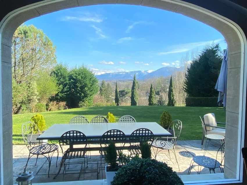 Image Terrasse à  propriété agricole de Nay