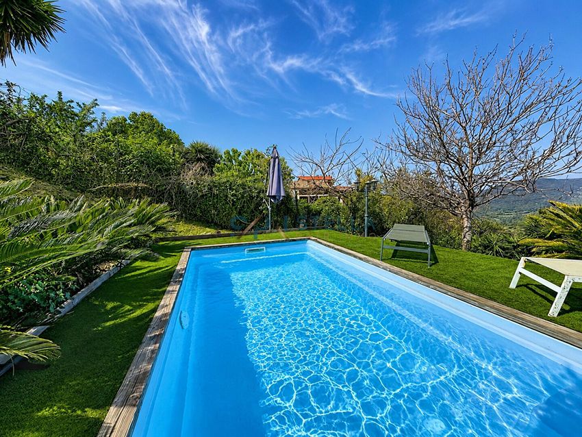 Image Piscine à  maison individuelle de Sant'Andréa-d'Orcino