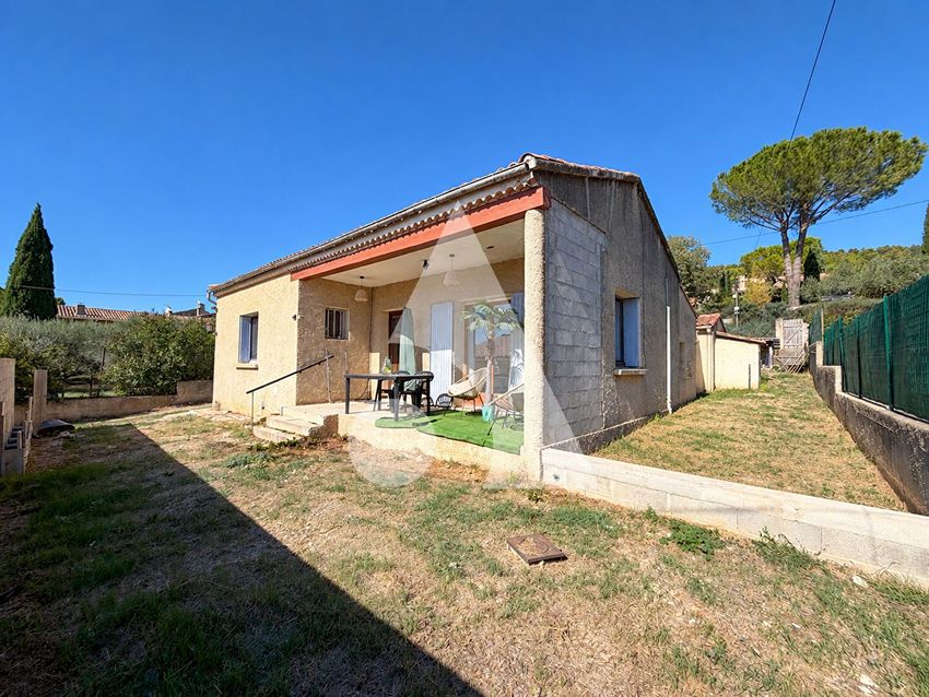 Image Façade à  maison individuelle de Villelaure